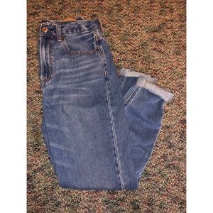 American Eagle Mom Jeans